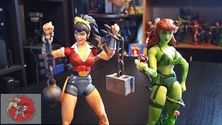 DC COLLECTIBLES - DC Bombshells Action Figures