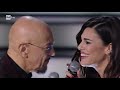 Enrico Ruggeri e Bianca Guaccero cantano "Acqua e sale" - Una storia da cantare 22/02/2020