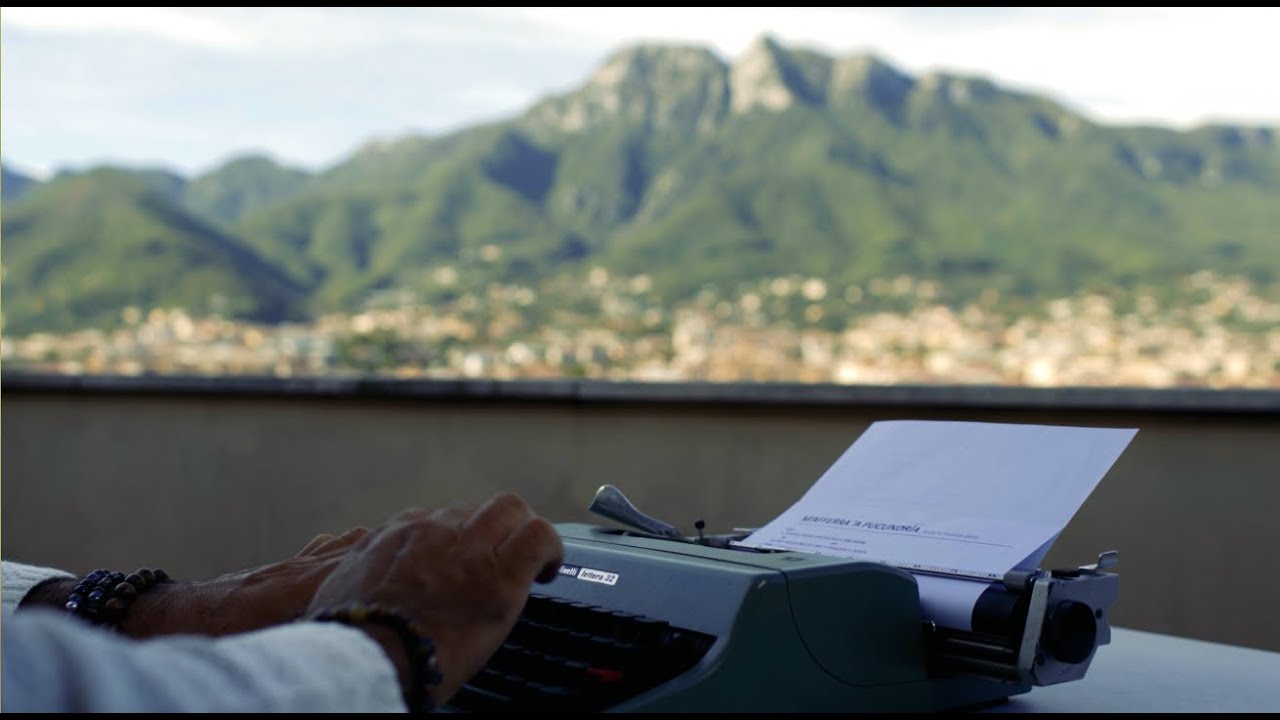 Delio Lambiase - M'AFFERRA 'A PUCUNDRIA (official video)