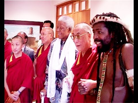 Video: Herzlichen Glückwunsch An Den Dalai Lama