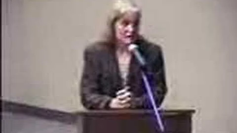 Teressa Reynolds addresses City Council