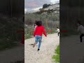 اطفال جويا يلعبون في منطقة البلايط 