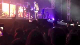Justin Bieber - İstanbul - One Less Lonely Girl (OLLG)