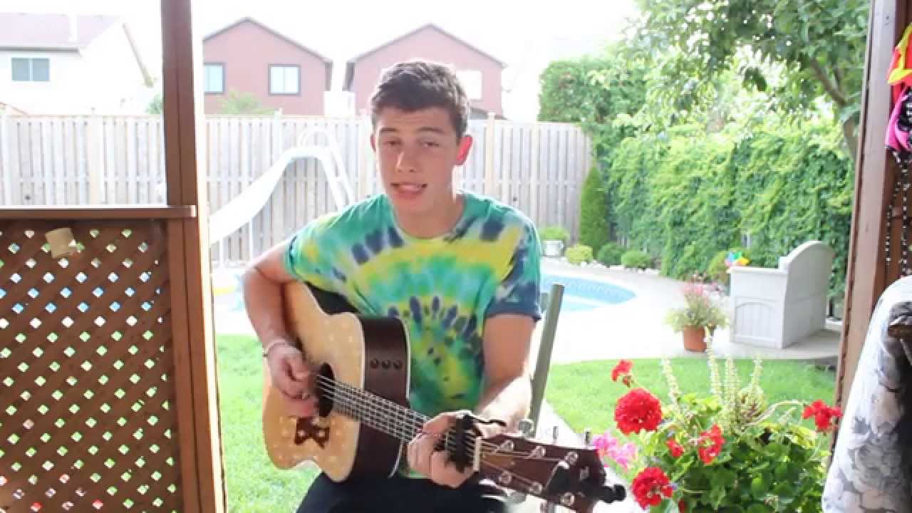 Shawn Mendes - "She Looks So Perfect" (Cover)