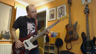 Los Bitchos - Las Panteras (bass cover)