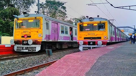 Back to back Similar Model EMU local Train Skip Balagarh Station | Katwa-Howrah & Bandel-Katwa Local