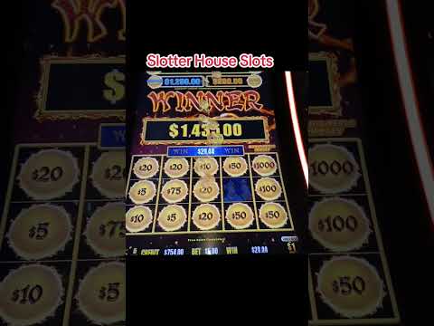 Fuimos a probar nuestra suerte 馃崁 al casino Royalty Le贸n Guanajuato