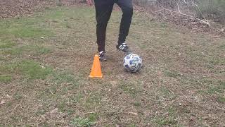 Ball Mastery - Inside/Outside