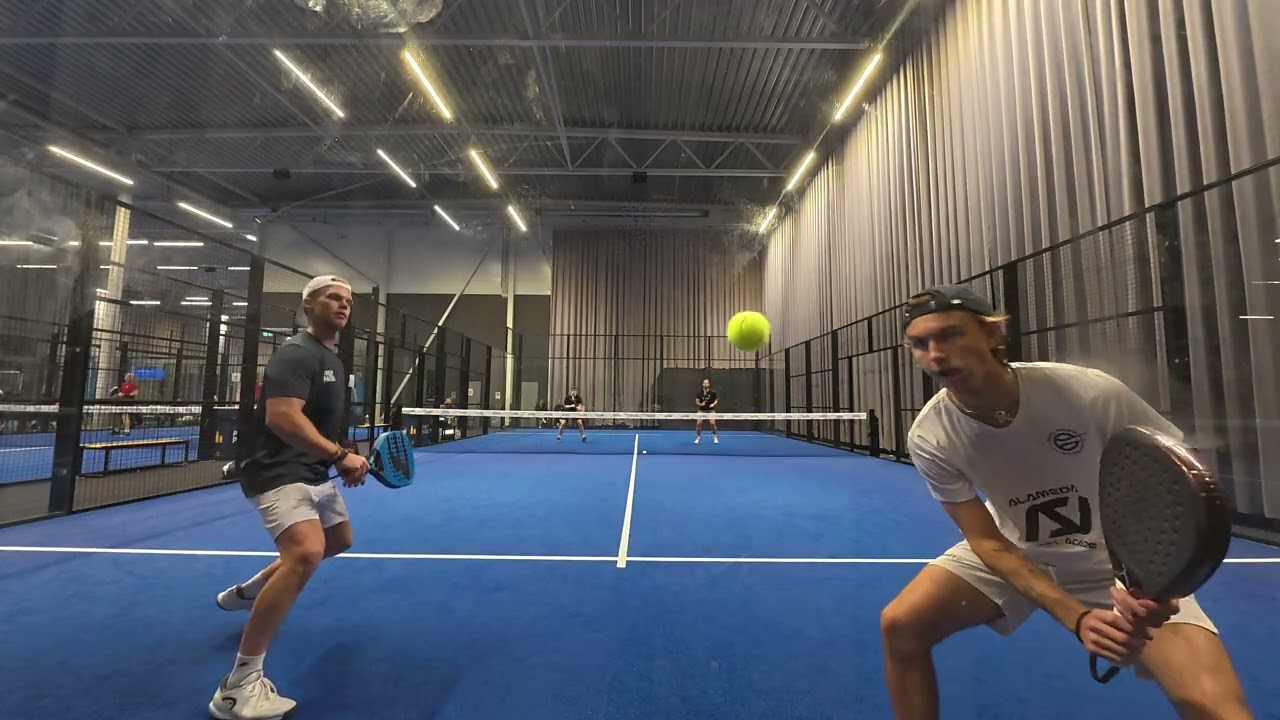 Hallvard/Vebjørn vs Fabian/Adam - 250 Herrer Gruppe C - NPT Bergen 2025 - 2025-11-08