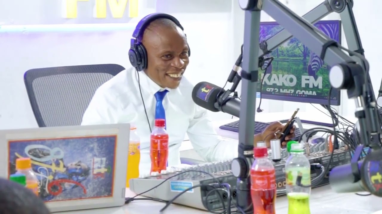 DIALOGUE ENTRE ELEVES