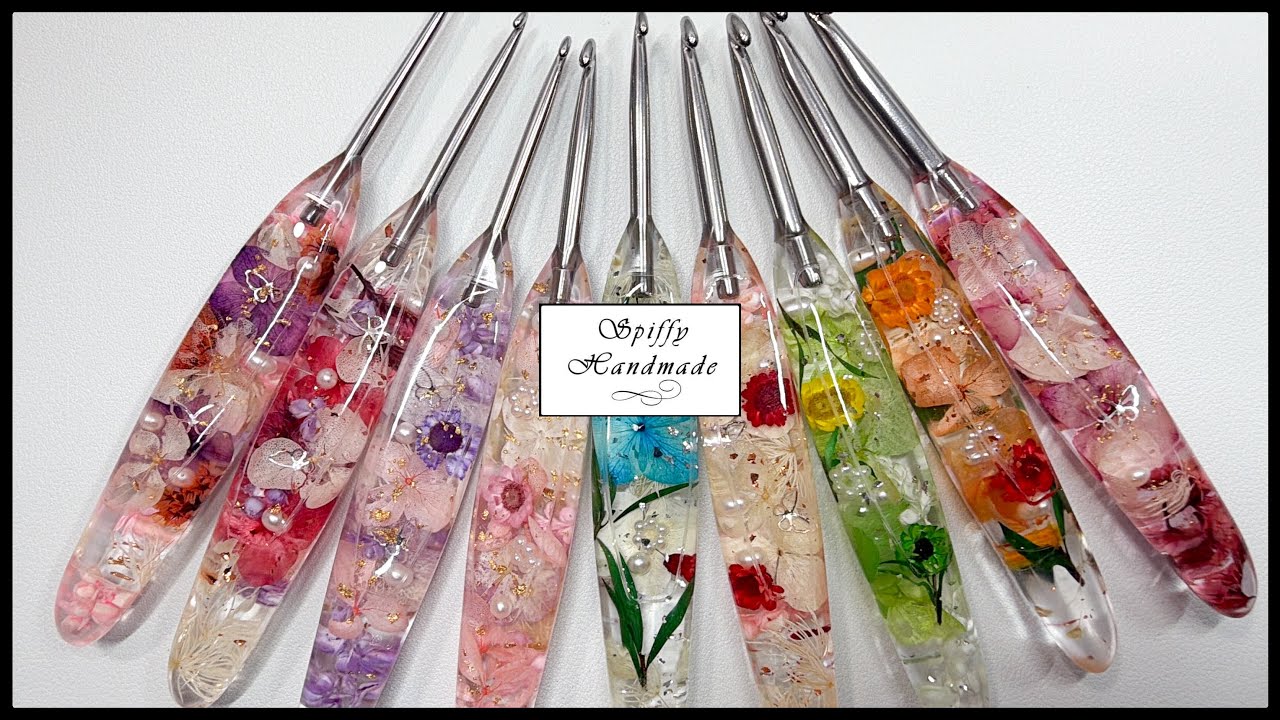 Отзыв о наборе коротких крючков для вязания с цветочным рисунком с Amazon.