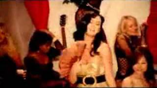 Kau atau Kissed A Girl