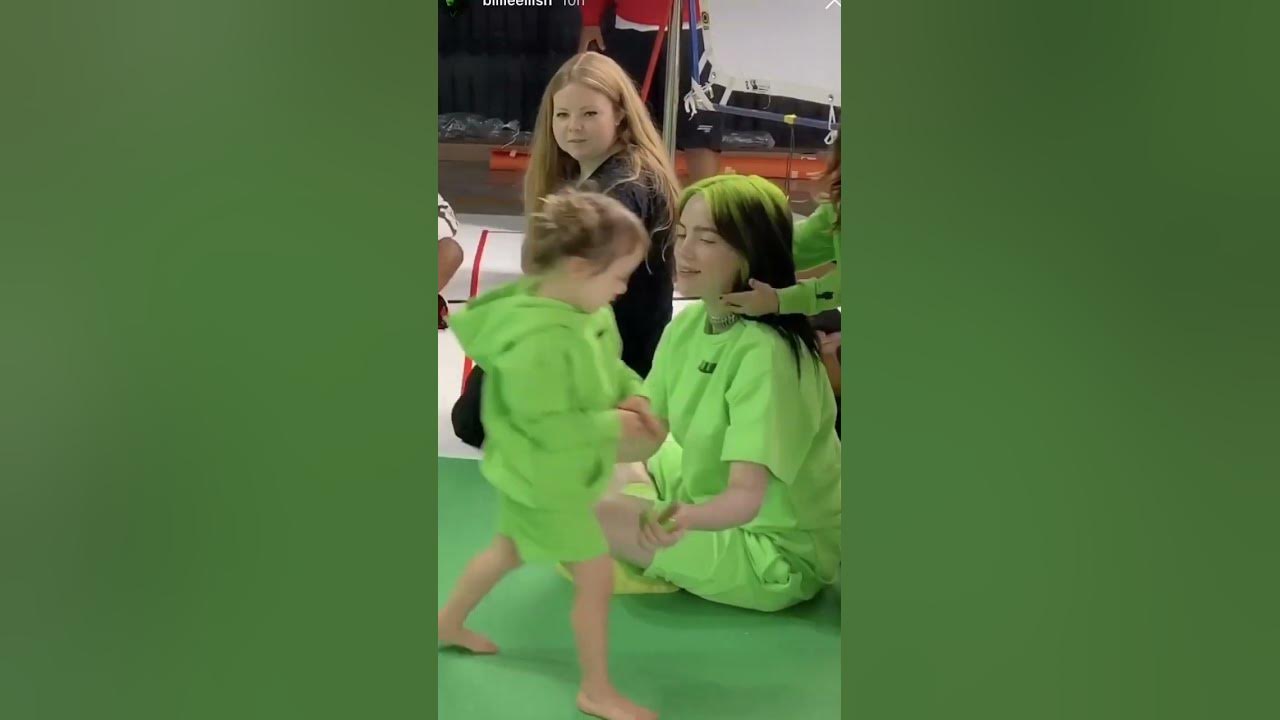 Billie Eilish playing with a little kid#shorts Billie Eilish playing with a little kid#shorts