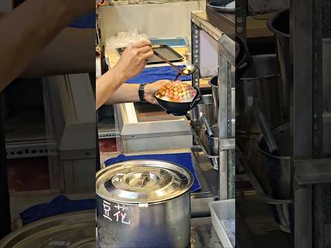 驚人的湯圓冰，滿滿一大碗，台南海安路隱藏版美食，阿川古早味粉圓冰