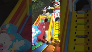 bermain prosotan di wahana istana balon pasar malam #pasarmalam #wisata #wisatamalang