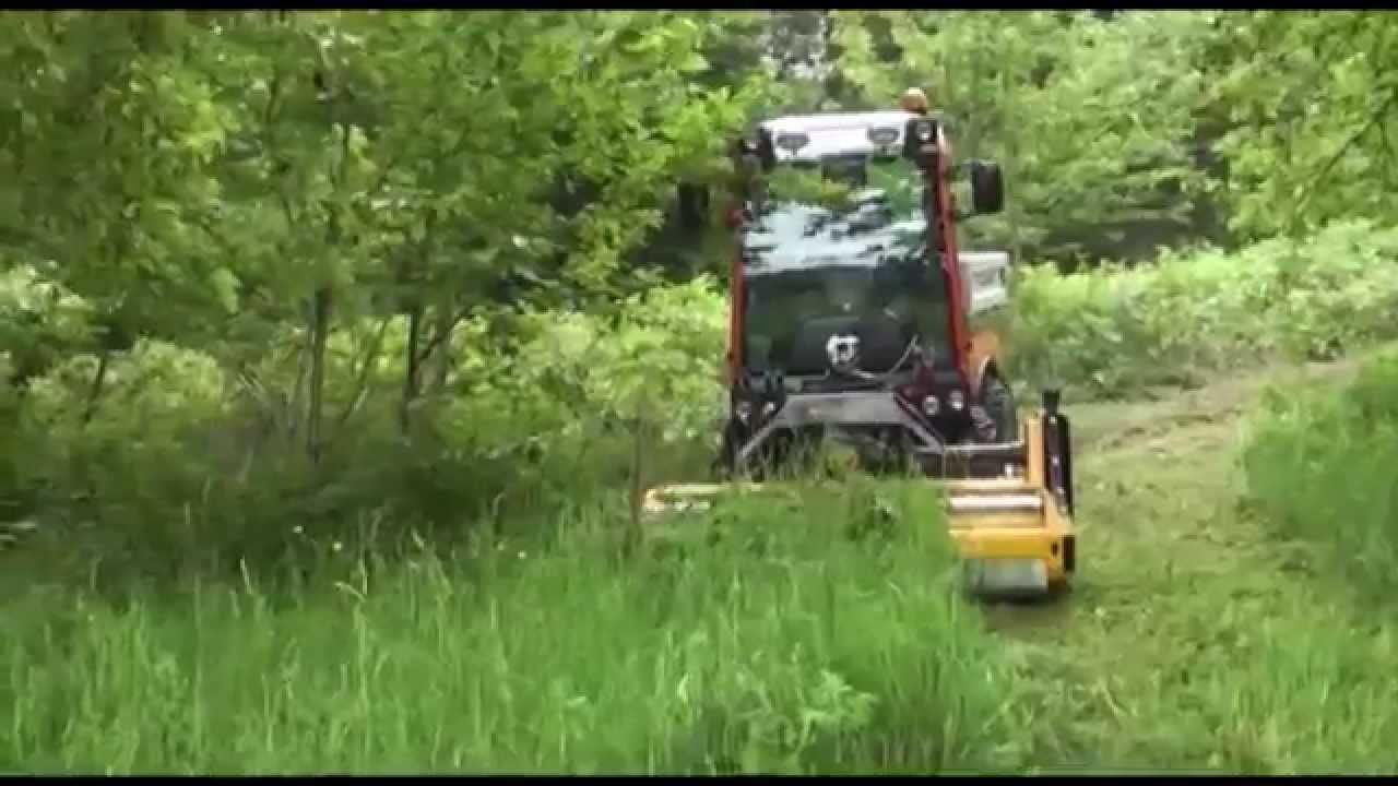 Holder C 250 a mulčovač Müthing