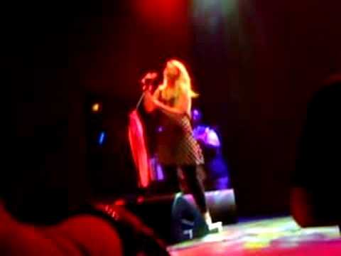 Ava Leigh - "Can't Stay Away" iTunes Festival 2008