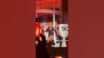 Thumbnail of Sabrina Carpenter - Manchild Live @Barcelona Primavera Sound