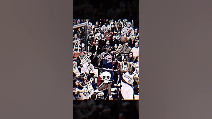 Lebron defies gravity 💀🚀 #shorts