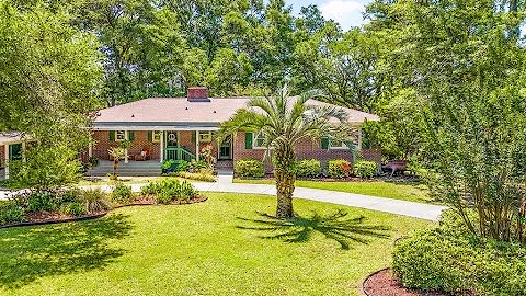 MYRTLE BEACH REAL ESTATE - 806 Merrill Place N Myrtle Beach SC 29582 - CENTURY 21 Broadhurst