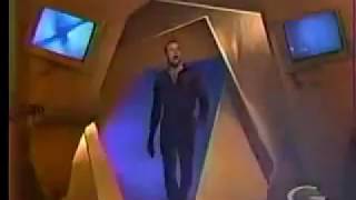 Ricky Martin-She Bangs (Spanish Version)