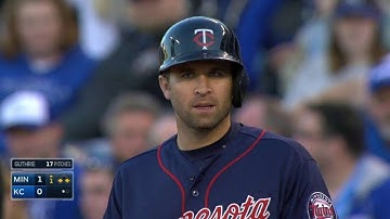 MIN@KC: Dozier hits an RBI single to center