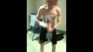 shake weight works