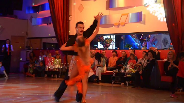 John Swiger and Arina Shtykova - Candyland Showcase