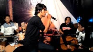 Flanella - Aku Bisa [Live accoustic @KL_EXPRESS ]