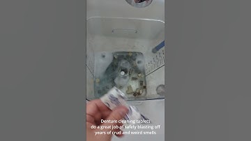 Atari 1040 STFm Restore Part 2: Key cleaning