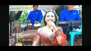 Podang kuning # Miss Yuli & Tina # CS: Laras Moyo Bogor#