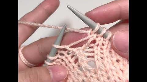 How to M1R (make 1 right) in knitting #shorts | VGYS