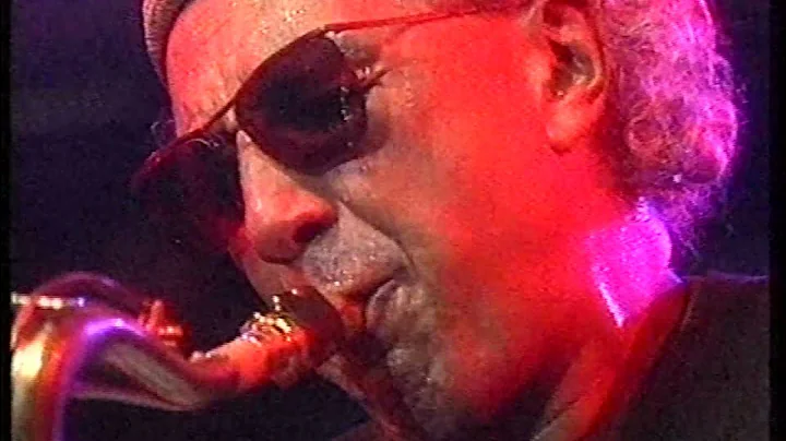 Charles Lloyd Quartet  "Eyes Of Love" 1989 JazzFes...