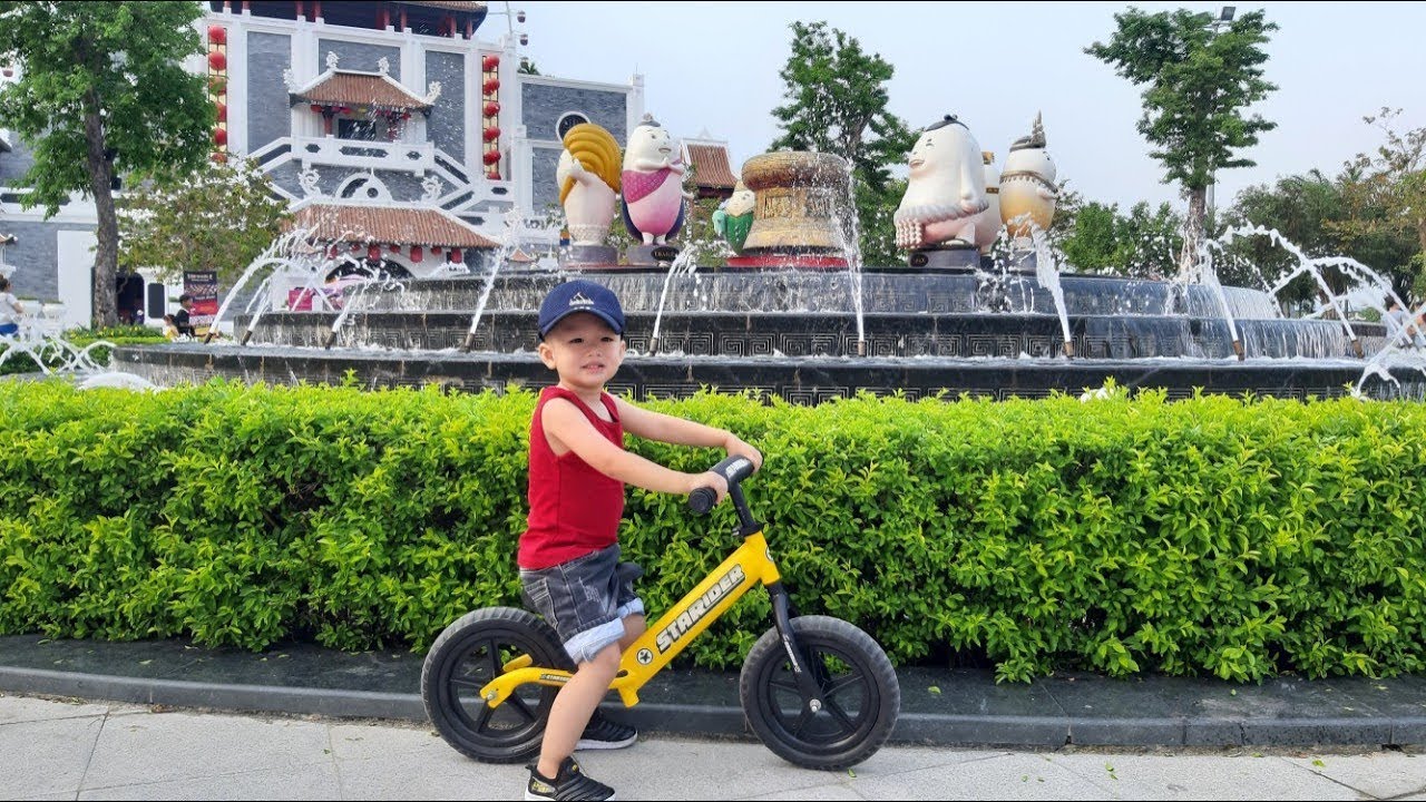 công viên asia Update Bé đi chơi công viên - Asia park