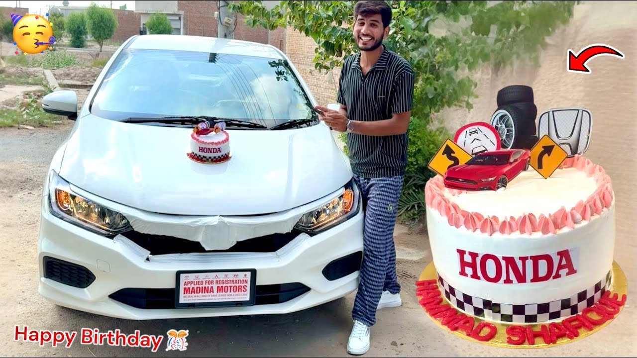 AJ HUM NY NEW HONDA CAR🚘 KA CAKE🎂 CUT KIYA😍| HAMMAD HONDA CAR