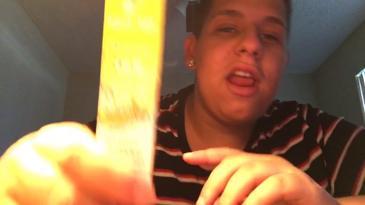 Boss bar review lit!!