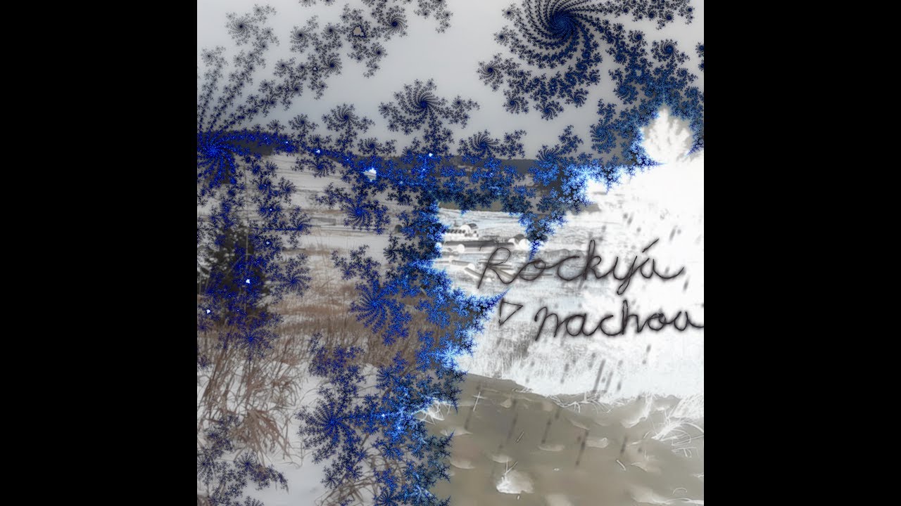 Rocky's Nachos - Space Pyramid