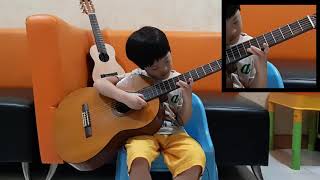 Hebat anak 6 tahun mainkan gitar