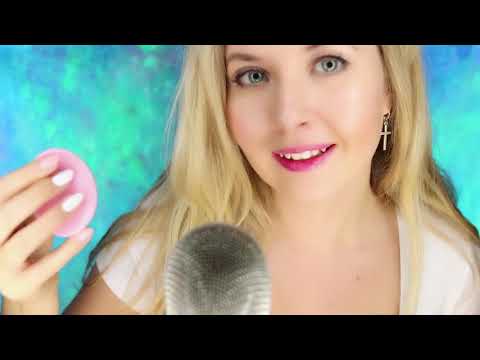 ... the mic. 🎤     Fast assorted ASMR triggers