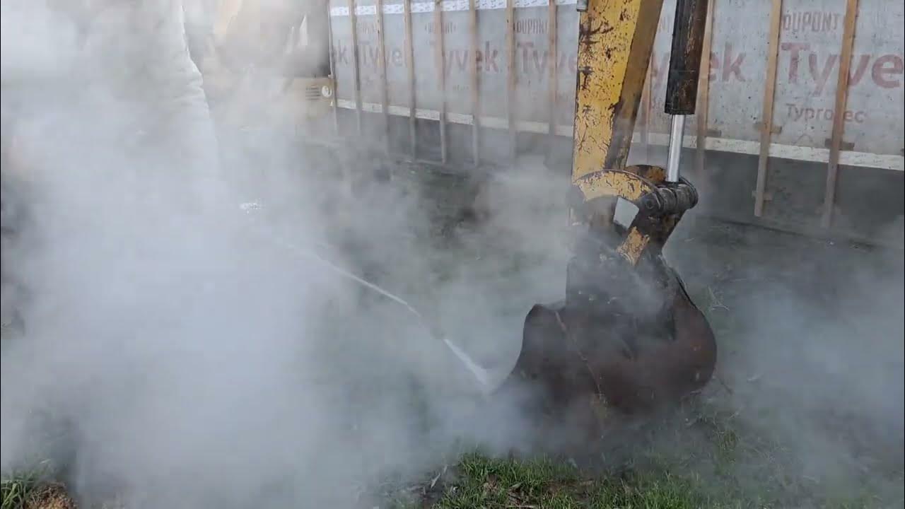 Cleaning excavator and giving a little maintenace YouTube
