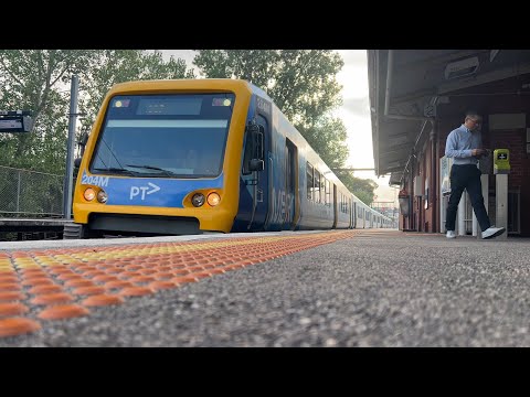 Metro X'Trapolis Passes Through Chatham Station from Belgrave to Flinders Street