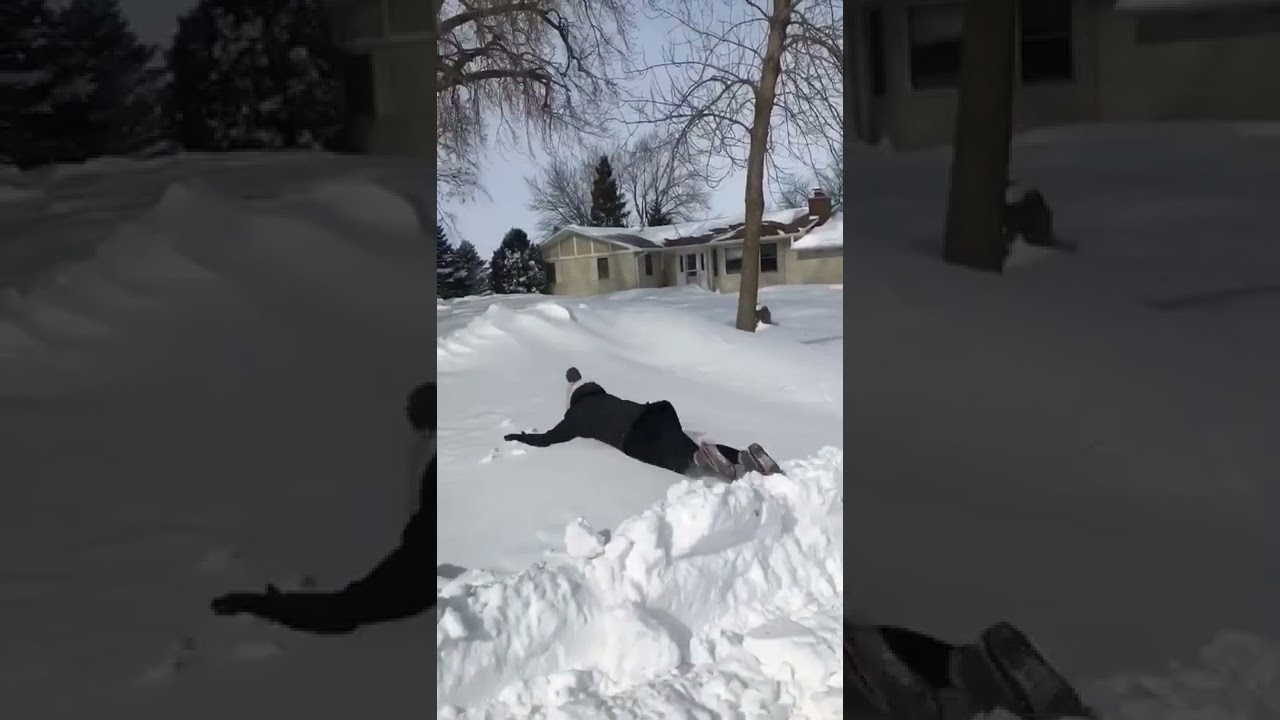 Girl Hilariously Fails at Her Attempt to Make Snow Angels - 1361745