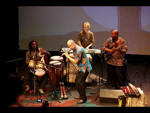 n'jarinu-garab-(flute)-–-wouter-kellerman-&-lamine-sonko-(live)