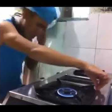funny awesome DJ-ing on gas stove