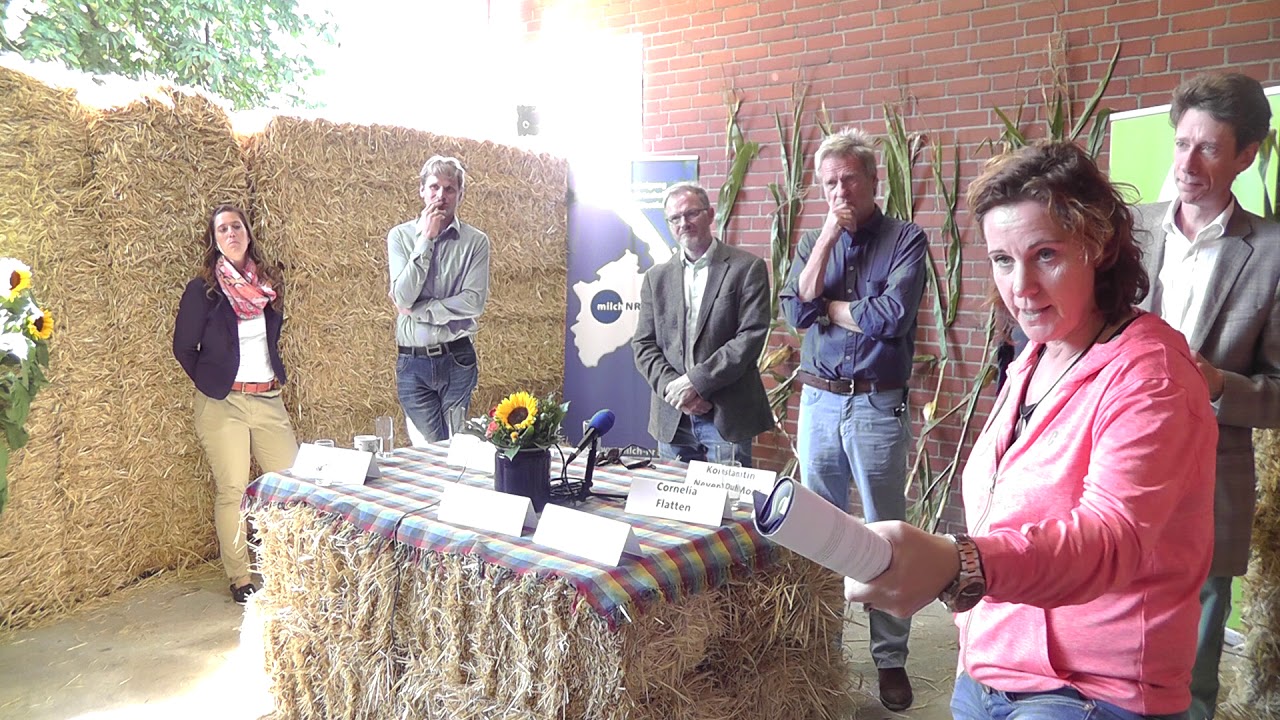 "Zwischen Romantik und Fake News" DIALOG MILCH Scheunengespräch-07