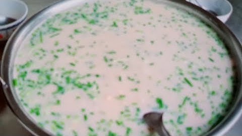 Lâu lắm mới được ăn bánh canh cua nước cốt dừa cách làm bột truyền thống của người miền tây .(T37)