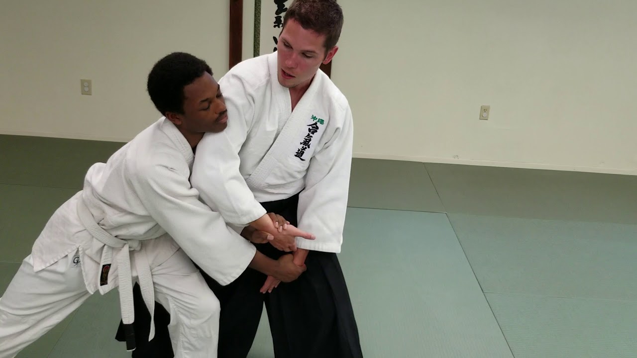 Ryote Dori -- Kokyu Nage ( Basic Technique)