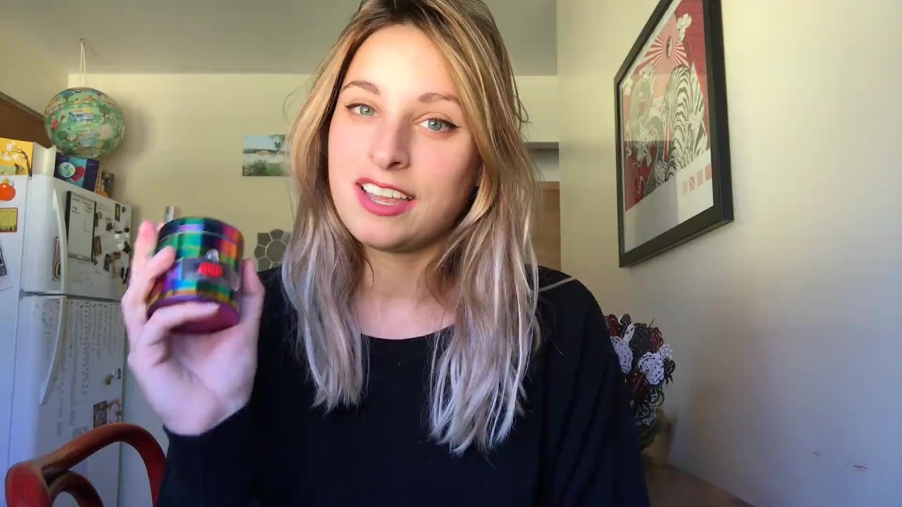 CigaMaTe Herb Grinder Rainbow Hand Cranked Clear Top 2.5 Inch 4 Pieces Grinder with Drawer