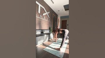 Wide leg fold with a twist