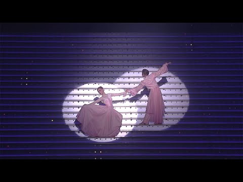 花組公演『悪魔城ドラキュラ』『愛, Love Revue！』初日舞台映像